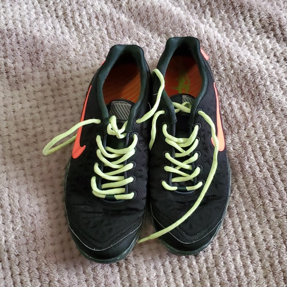 Nike Free - Picture 3 of 4